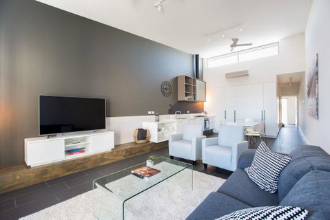 Magnificent Apartment + FREE Car Park Near CBD - Accommodation Coffs Harbour 0
