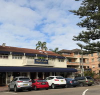 Manly Lodge Boutique Hotel - Accommodation Coffs Harbour