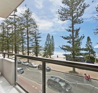 Manly Sandgate by the beach - Accommodation Coffs Harbour