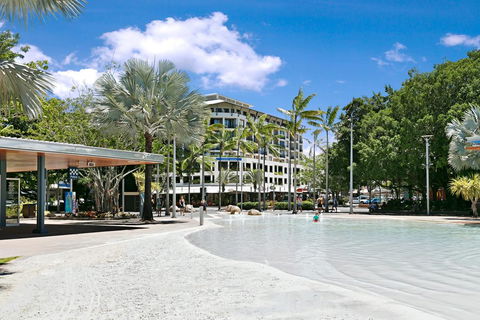 Mantra Esplanade - Accommodation Coffs Harbour 2