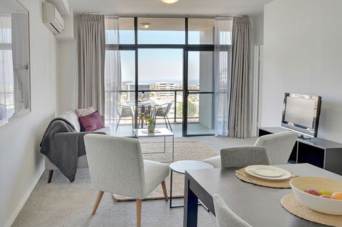 Mantra Wollongong - Accommodation Coffs Harbour 2