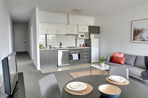 Mantra Wollongong - Accommodation Coffs Harbour 3