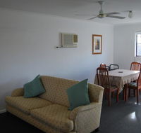 Maple Tree Cottage - Accommodation Coffs Harbour