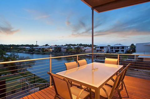 Marina Views Townhouse - Accommodation Coffs Harbour 1