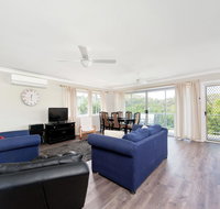 Marine Drive Unit 01 24 Surfair - Accommodation Coffs Harbour
