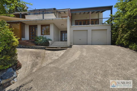Mcauleys Beach House - Accommodation Coffs Harbour 0
