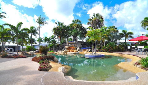 Mission Beach Resort - Accommodation Coffs Harbour 0