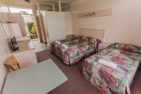 Moruya Waterfront Hotel Motel - Accommodation Coffs Harbour 3