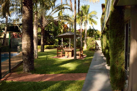Motel 98 - Accommodation Coffs Harbour 0