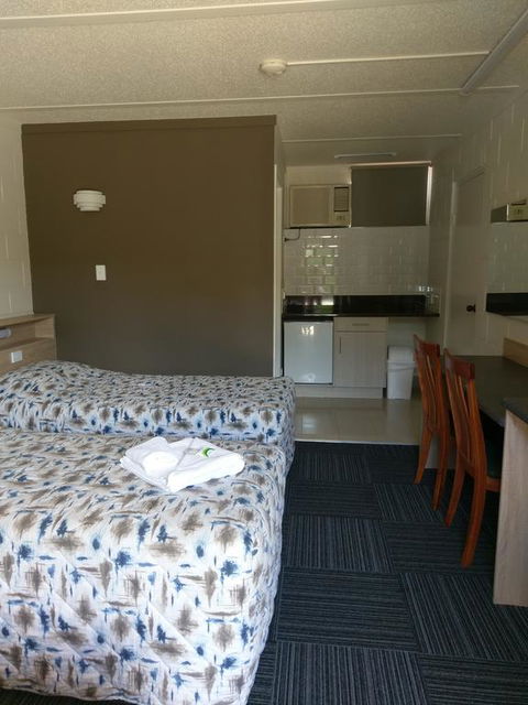 Motel Monaco - Accommodation Coffs Harbour 3