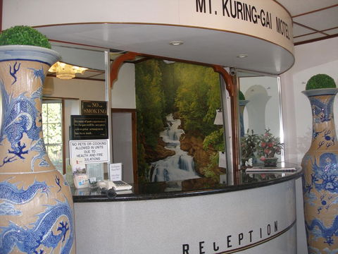Mt Kuring-Gai Motel - Accommodation Coffs Harbour 2