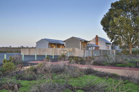 Mungo Shearers' Quarters - Accommodation Coffs Harbour 1
