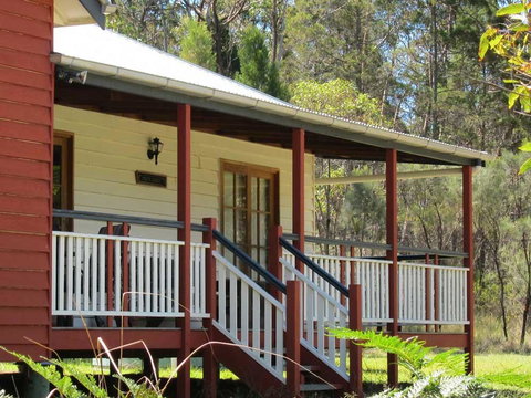 Neds Cabin - Accommodation Coffs Harbour 0
