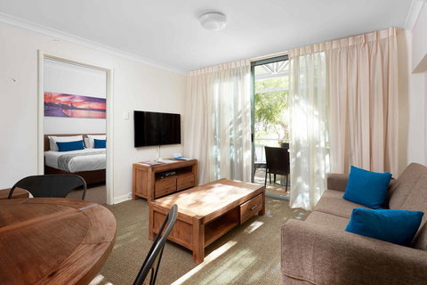 Broadwater Resort Como - Accommodation Coffs Harbour 15