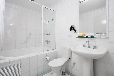 Broadwater Resort Como - Accommodation Coffs Harbour 7