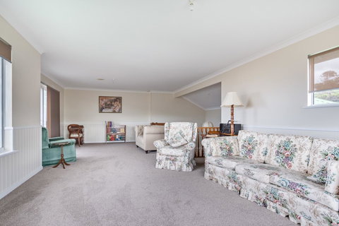 Serpentine Rose - Accommodation Coffs Harbour 9