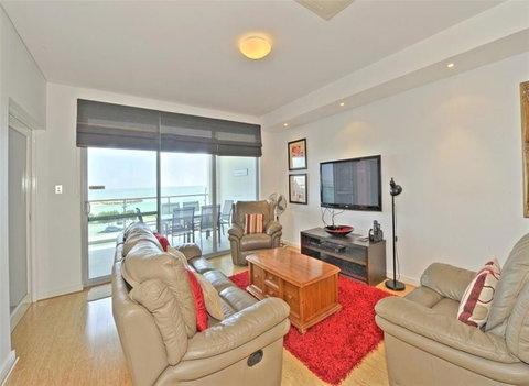 Nautica Residences Mandurah - Accommodation Coffs Harbour 1
