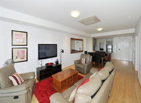 Nautica Residences Mandurah - Accommodation Coffs Harbour 8