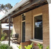 Hotham Ridge Winery and Cottages - Accommodation Coffs Harbour