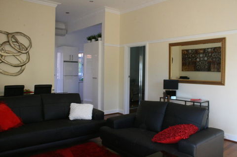 Kenata-Fairway Apartment Hotel - Accommodation Coffs Harbour 9
