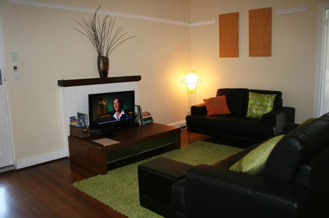 Kenata-Fairway Apartment Hotel - Accommodation Coffs Harbour 1