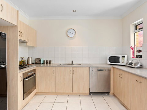 Cooper Street - Accommodation Coffs Harbour 26