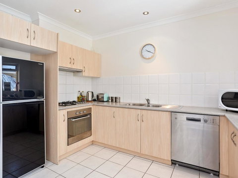 Cooper Street - Accommodation Coffs Harbour 25