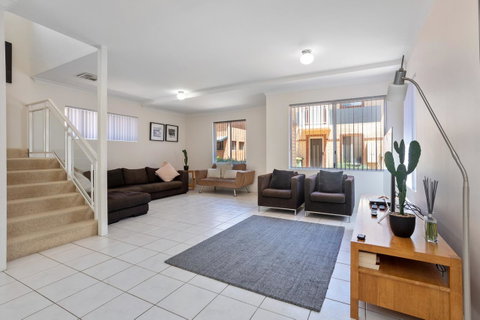 Cooper Street - Accommodation Coffs Harbour 3