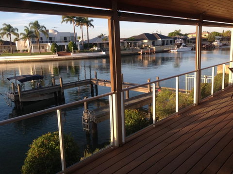 Waterside Canal Dreams - Accommodation Coffs Harbour 36