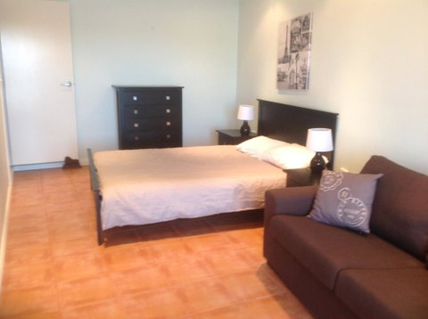 Waterside Canal Dreams - Accommodation Coffs Harbour 20
