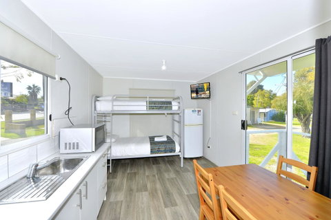 Mandurah Coastal Holiday Park - Accommodation Coffs Harbour 17
