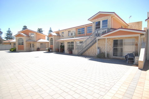 Esperance Foreshore Apartments - Accommodation Coffs Harbour 0