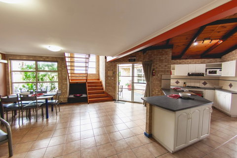 Esperance Foreshore Apartments - Accommodation Coffs Harbour 41