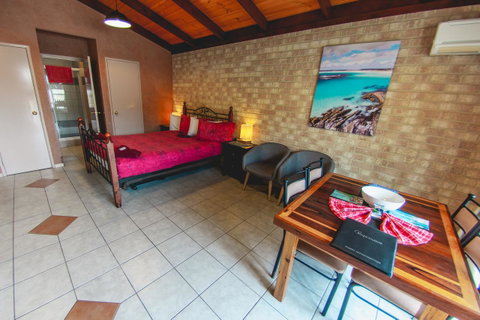 Esperance Foreshore Apartments - Accommodation Coffs Harbour 4