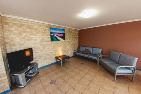 Esperance Foreshore Apartments - Accommodation Coffs Harbour 42
