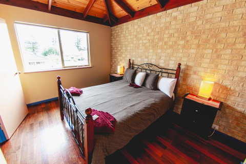 Esperance Foreshore Apartments - Accommodation Coffs Harbour 40