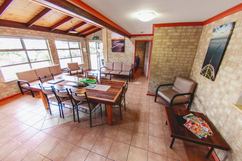 Esperance Foreshore Apartments - Accommodation Coffs Harbour 9