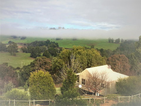 Balingup Highview Chalets - Accommodation Coffs Harbour 19