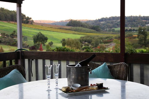 Bickley Valley Cottage - Accommodation Coffs Harbour 1