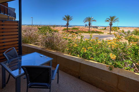 Mantarays Ningaloo Beach Resort - Accommodation Coffs Harbour 17