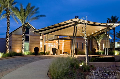 Mantarays Ningaloo Beach Resort - Accommodation Coffs Harbour 2