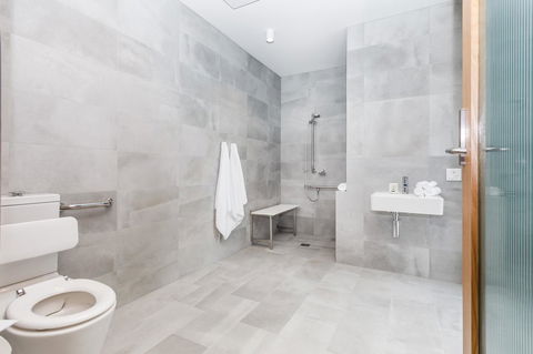 Quay Perth - Accommodation Coffs Harbour 9