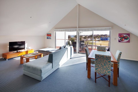 Seashells Mandurah - Accommodation Coffs Harbour 3
