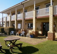 Baywatch Manor Augusta - Accommodation Coffs Harbour