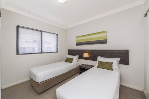 Dolphin Quay Apartments - Accommodation Coffs Harbour 39