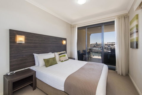 Dolphin Quay Apartments - Accommodation Coffs Harbour 29