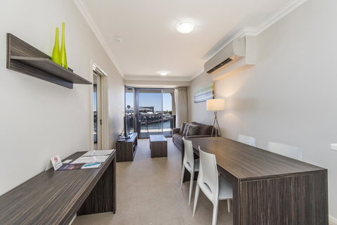 Dolphin Quay Apartments - Accommodation Coffs Harbour 33