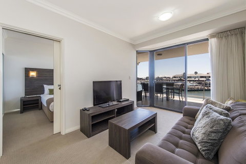 Dolphin Quay Apartments - Accommodation Coffs Harbour 31