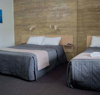 Hopetoun Motel  Chalet Village - Accommodation Coffs Harbour