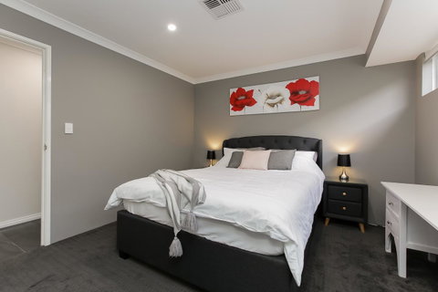 Perth Comfy Stays - Accommodation Coffs Harbour 29
